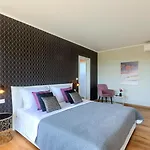 Hedone In For 6 2 Persons With 45 M2 Heated Pool, Wellness & Sport Amenities *