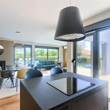 Villa Hedone In For 6 2 Persons With 45 M2 Heated Pool, Wellness & Sport Amenities