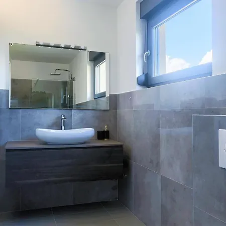 Villa Hedone In For 6 2 Persons With 45 M2 Heated Pool, Wellness & Sport Amenities *