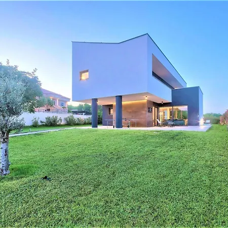 Hedone In For 6 2 Persons With 45 M2 Heated Pool, Wellness & Sport Amenities Villa Rakalj