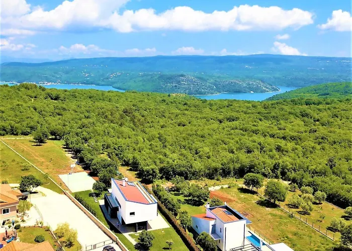 Hedone In For 6 2 Persons With 45 M2 Heated Pool, Wellness & Sport Amenities