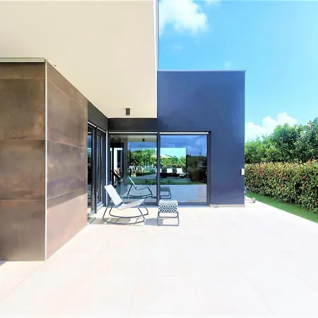 Hedone In For 6 2 Persons With 45 M2 Heated Pool, Wellness & Sport Amenities *
